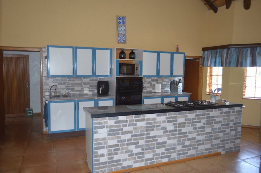 5 Bedroom Property for Sale in Wilkoppies North West